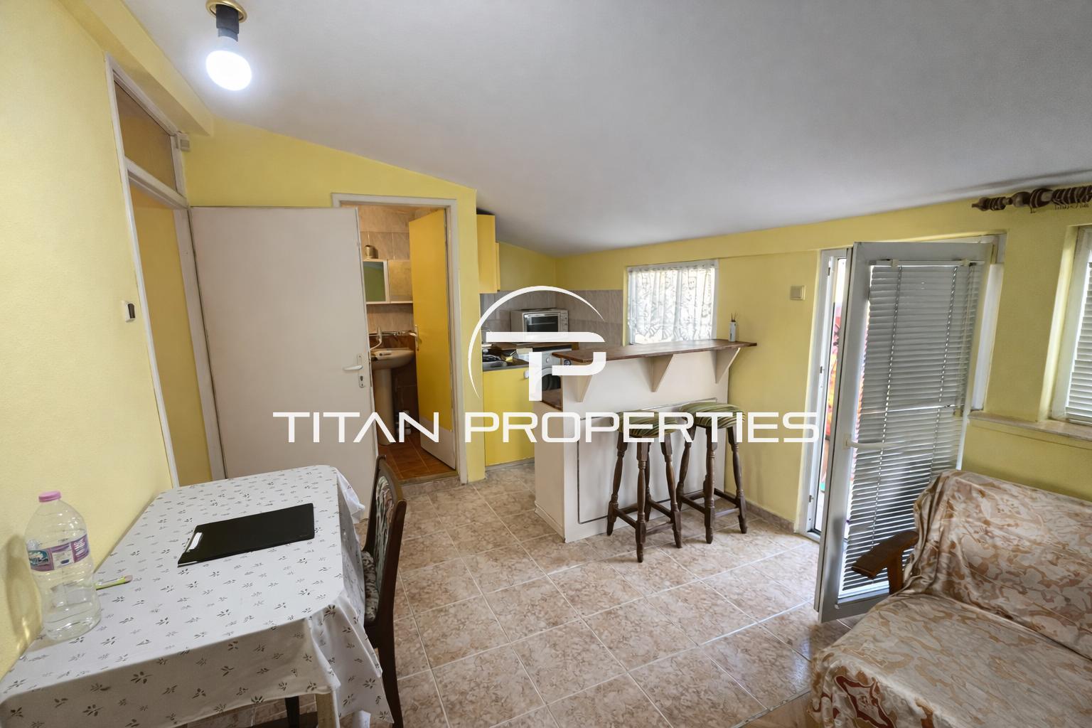 Под наем в Варна едностаен Център ID 2202520