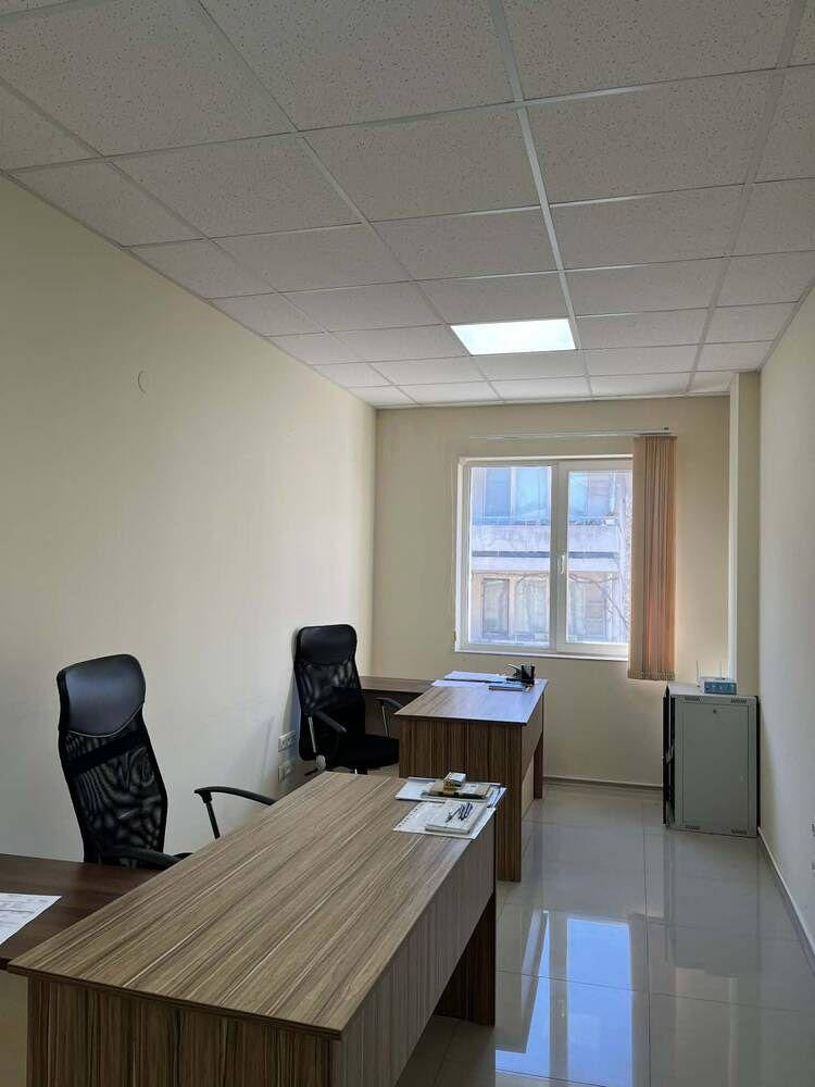 Под наем в Бургас офис Център ID 2219412