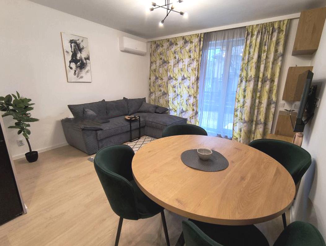 Двустаен, под наем, ж.к. Триъгълника