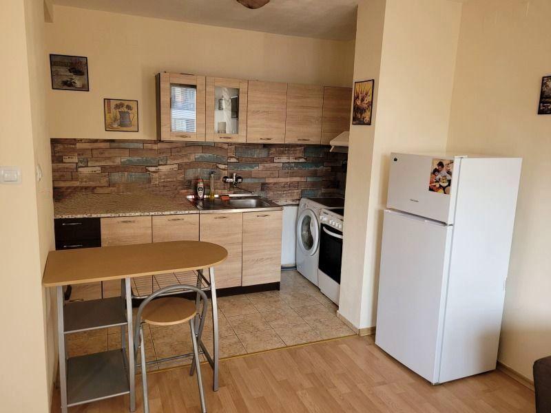 Едностаен, под наем, жк. Младост 1