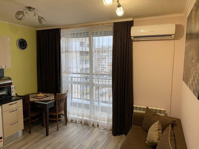 Двустаен, под наем, жк. Връбница 2