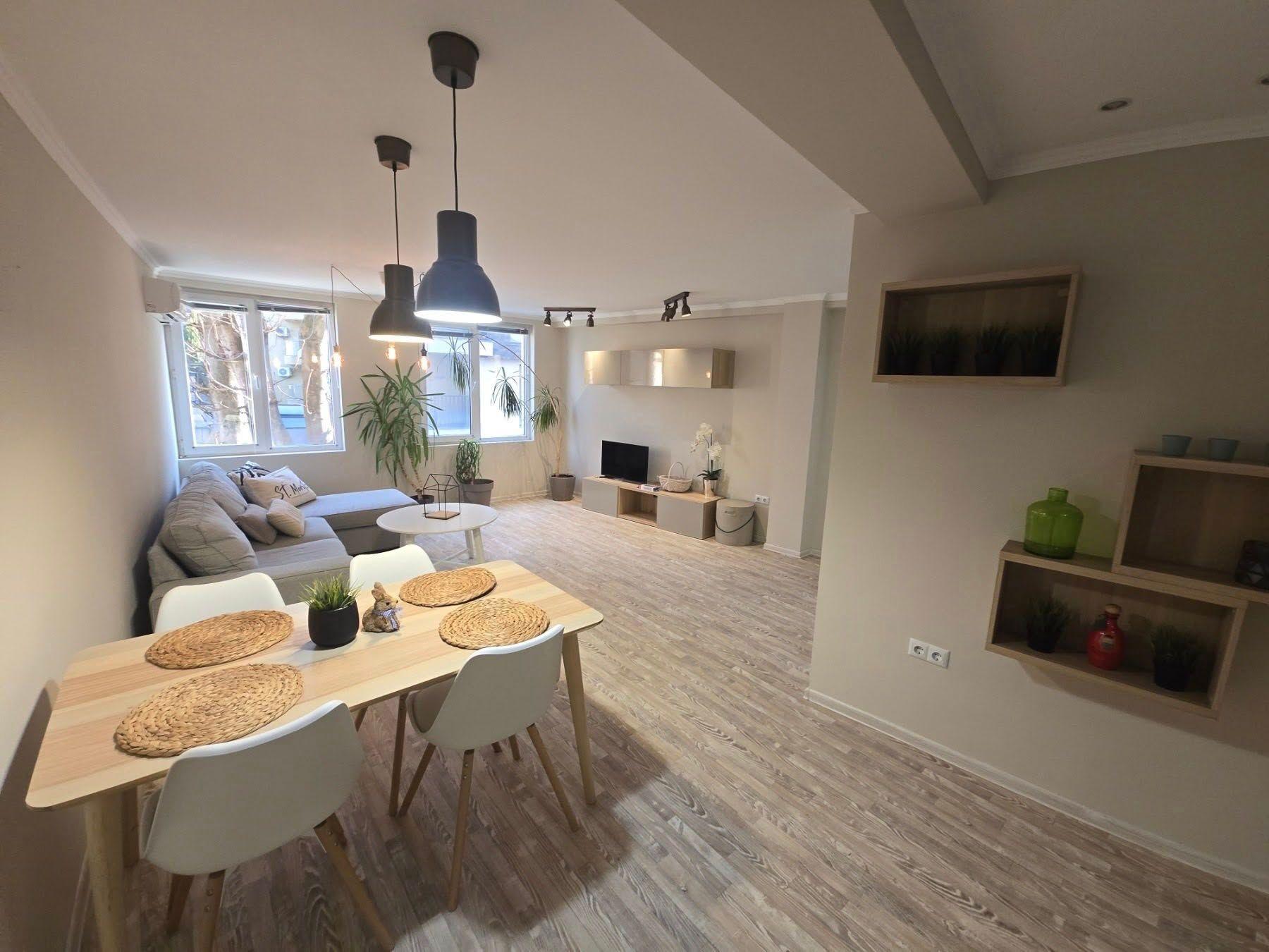 Под наем в Варна тристаен Гръцка махала ID 2222230