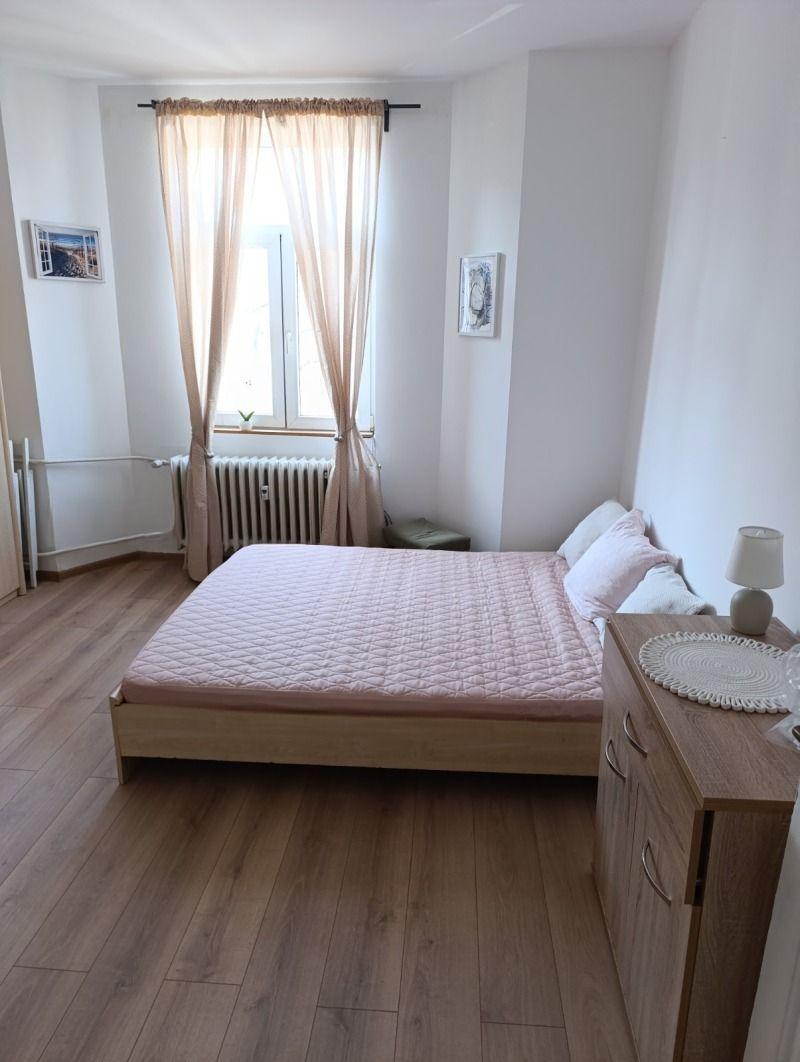 Двустаен, под наем, жк. Яворов