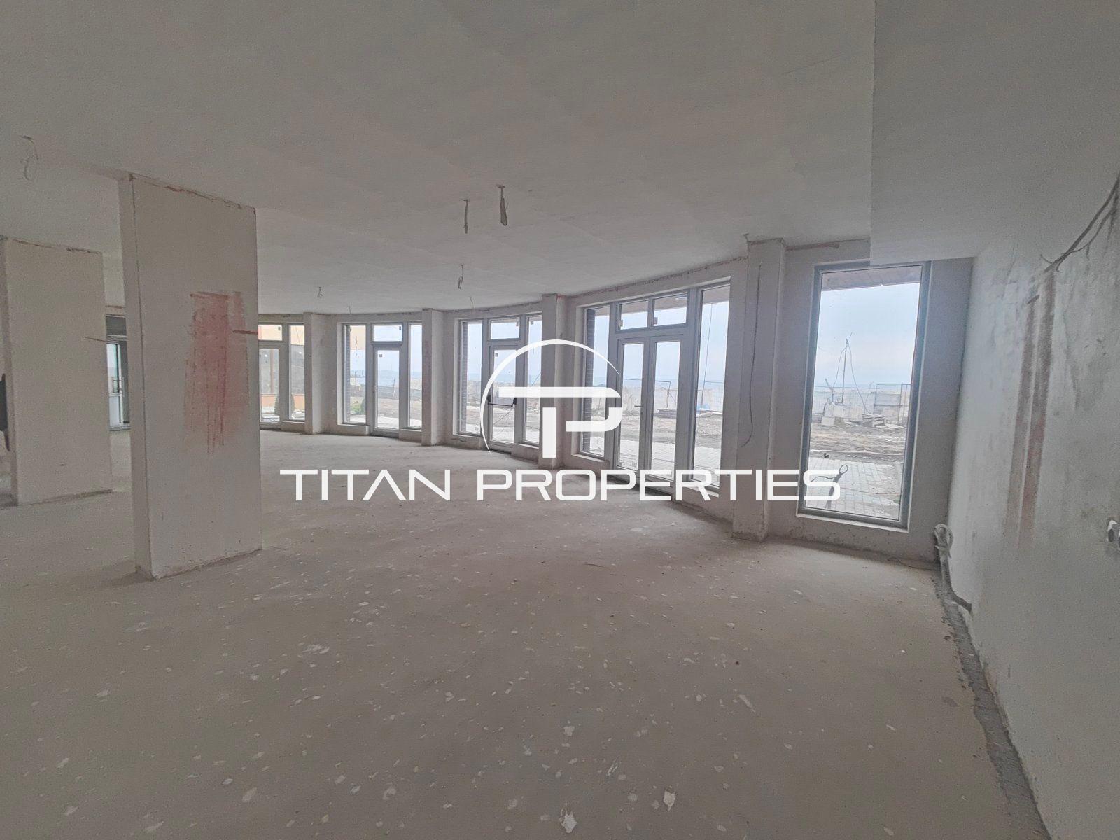 Заведение на брега на морето в гр. Поморие