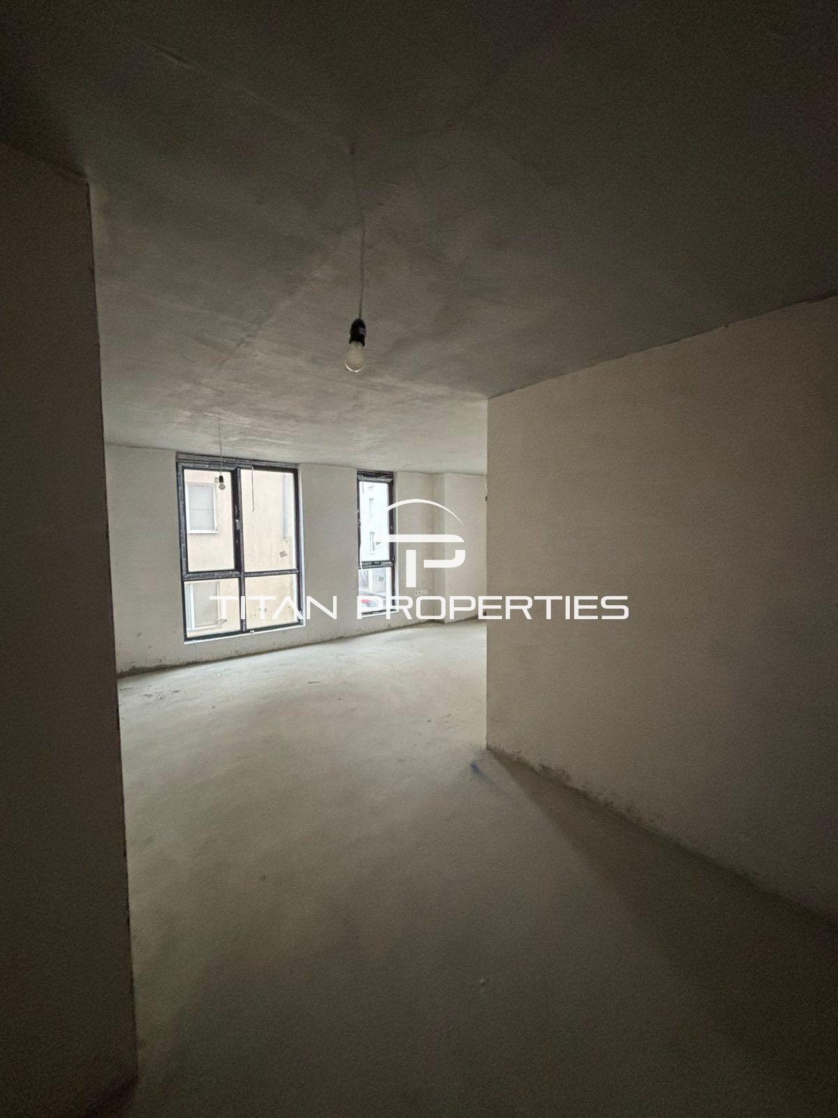 Тристаен апартамент  в ж.к Меден Рудник зона В