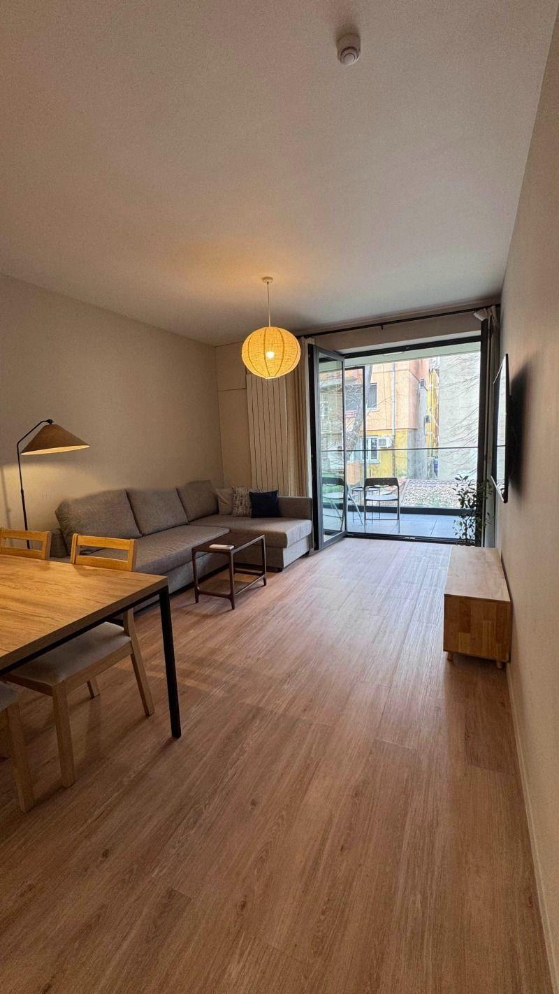 Двустаен, под наем, жк. Център