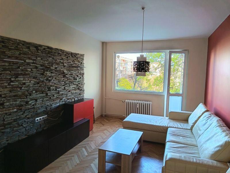 Двустаен, под наем, жк. Красна поляна 3