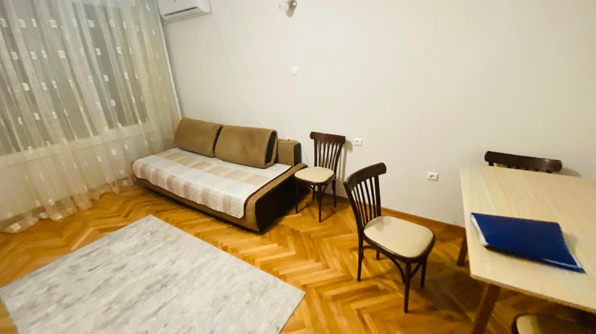 Двустаен, под наем, ж.к Лазур 