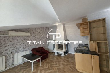 Двустаен апартамент за продажба в жк. Тракия