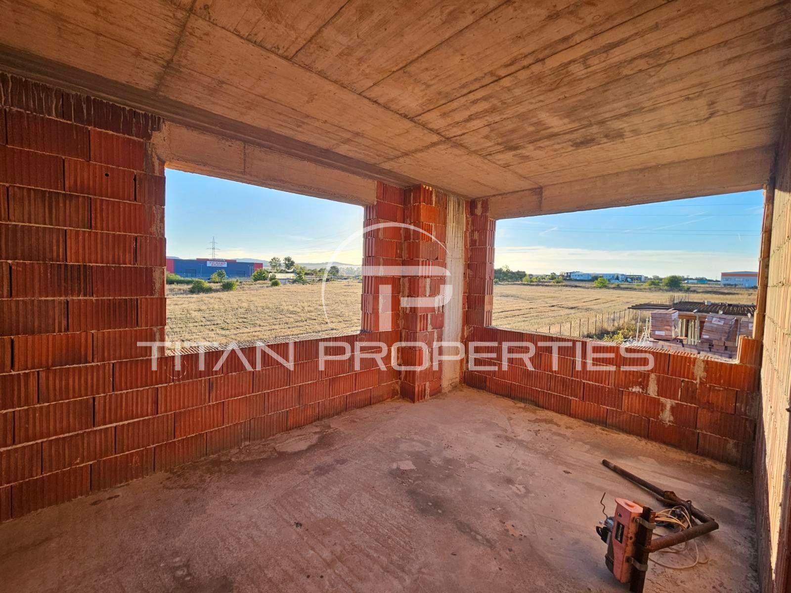 House for sale in Bozhurishte town